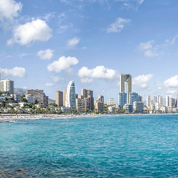 «Золотая виза» Испании за инвестиции от € 500 000 в недвижимость на Коста-Бланке